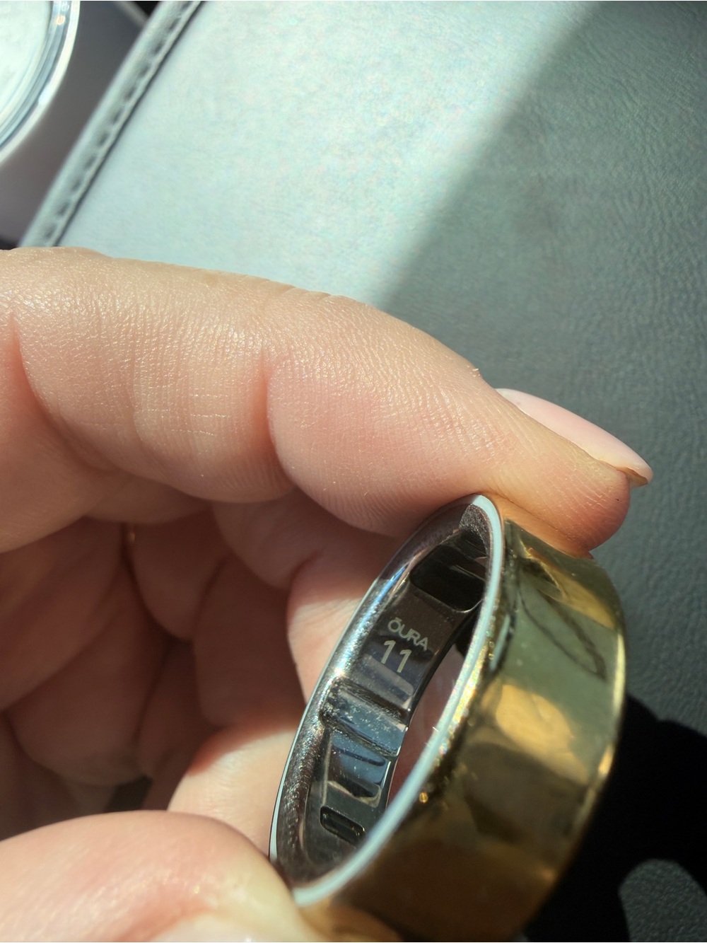Oura GEN 4 Smart Ring in Polished Gold Finish
